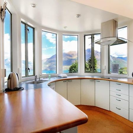 Ruby'S Fernhill Vista Villa Queenstown Exterior photo
